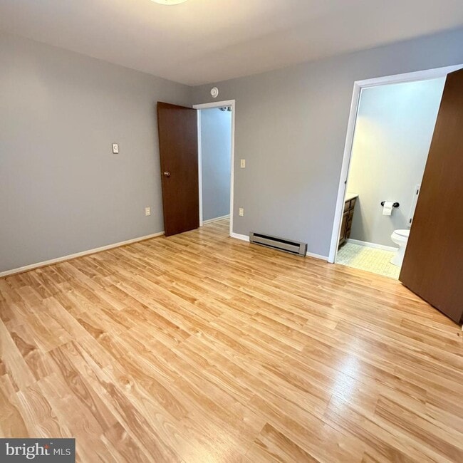 Building Photo - 1158 Westgate Dr