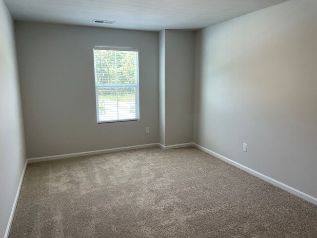 Building Photo - 1157 Windy Grove Ln