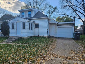 Building Photo - 521-523 Canal St