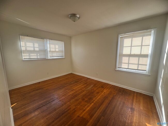 Building Photo - 4605 Broadmeadow Ln NW