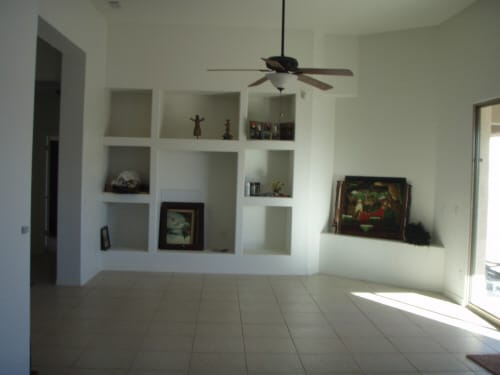 Building Photo - 1615 E Aire Libre Ave