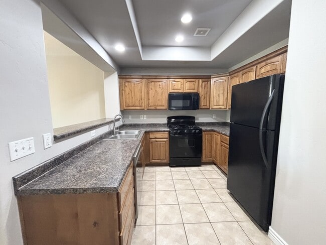 Building Photo - 4518 Cave Run Ln