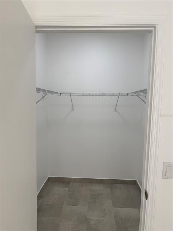 Building Photo - 1851 Wedgewood Way