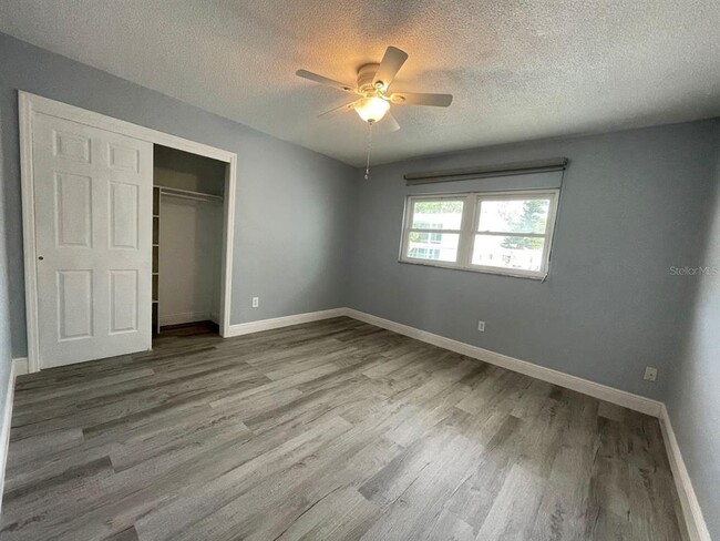 Building Photo - 55 Harbor View Ln