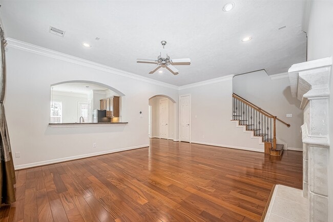 Building Photo - 1522 Olive Park