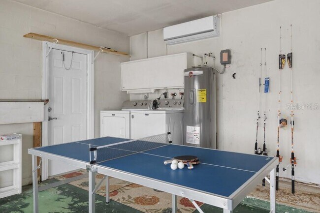 Building Photo - 437 Hickory Rd