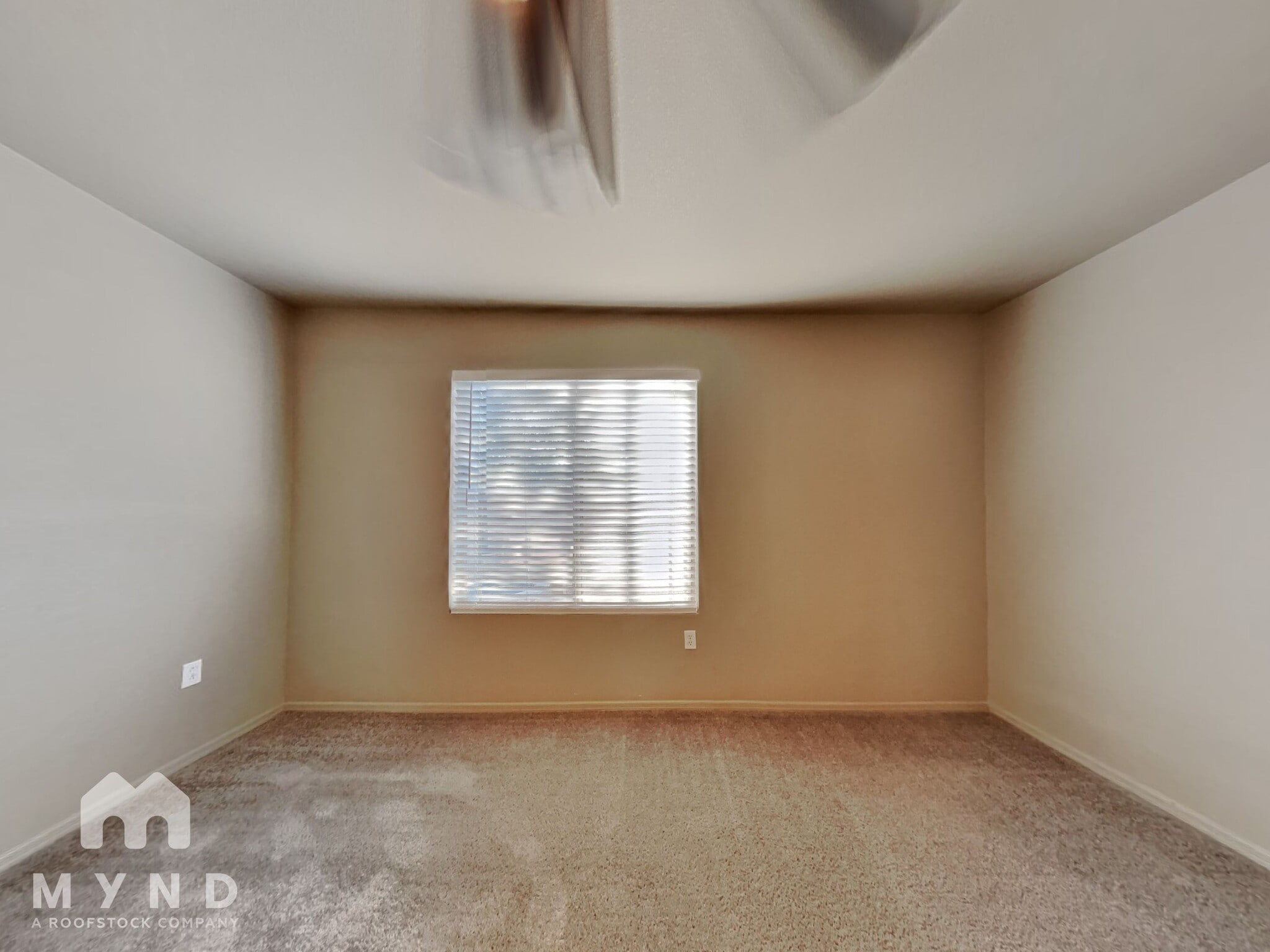 Building Photo - 280 S Evergreen Rd