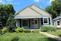 Building Photo - 923 Elliott St SE