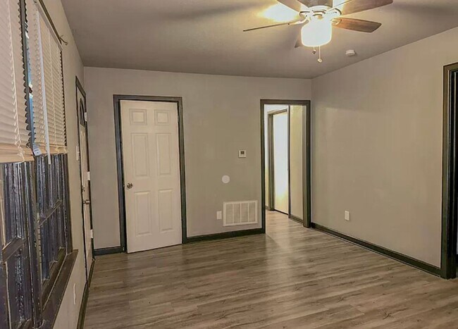 Building Photo - Cozy 4 Bedroom in Northeast Lubbock