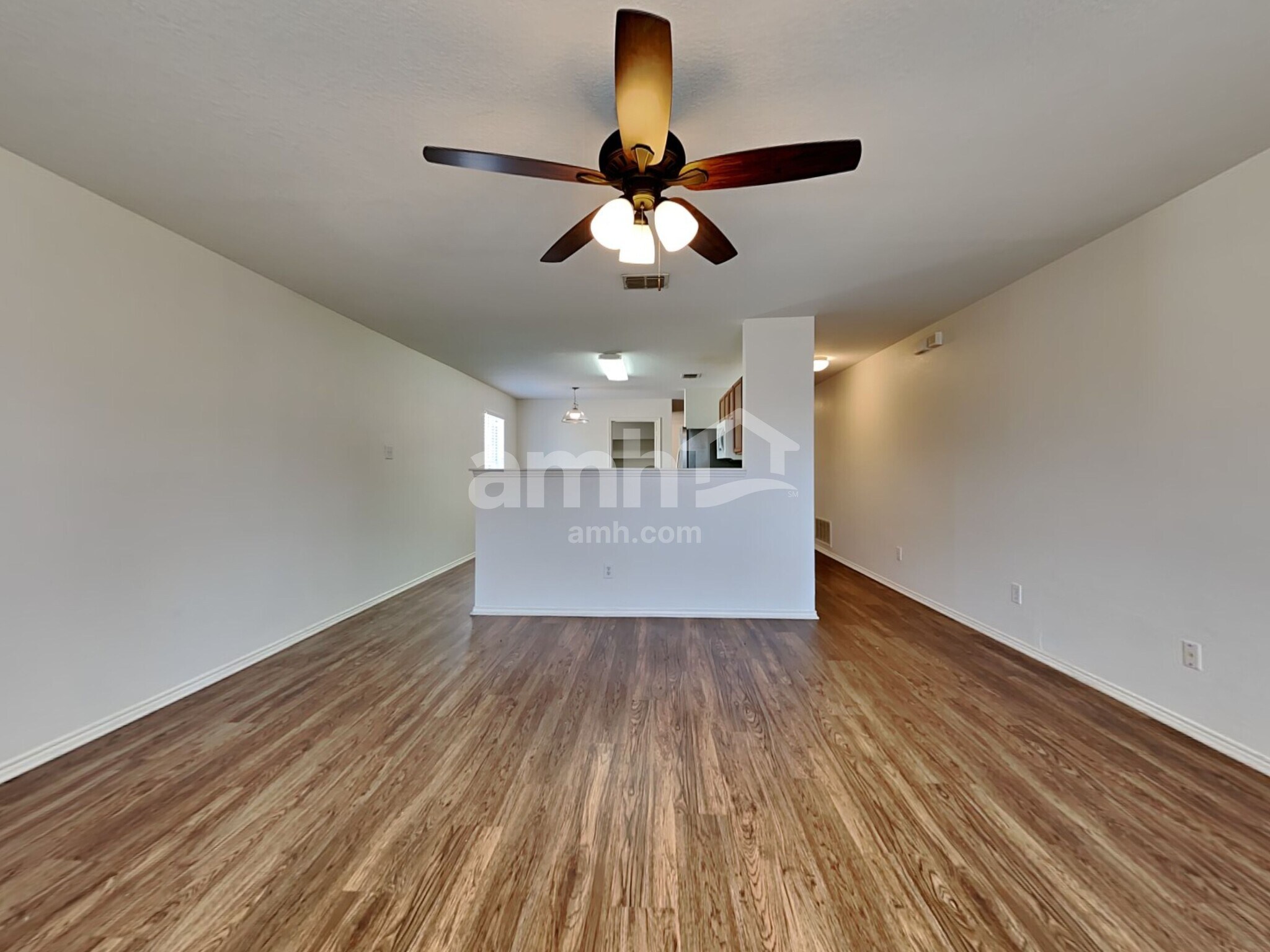 Building Photo - 5533 Parkview Hills Ln