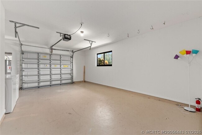 Building Photo - 1496 SE Colchester Cir