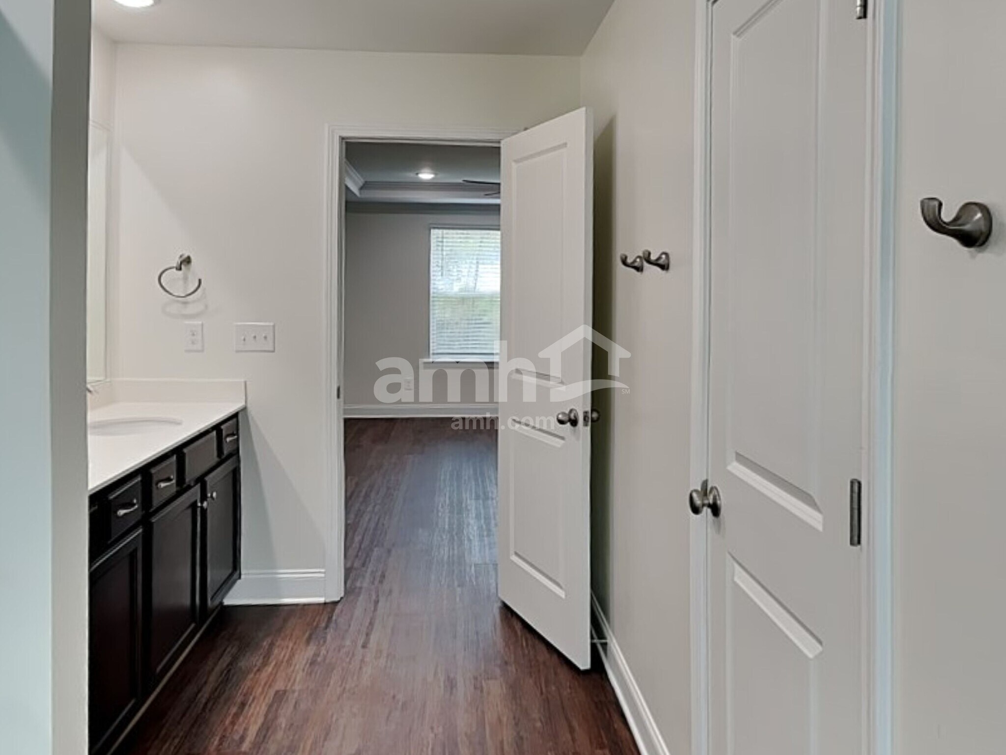 Building Photo - 4306 Spregan Way