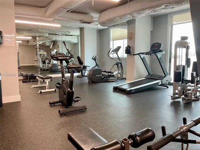 Building Photo - 140 S Dixie Hwy