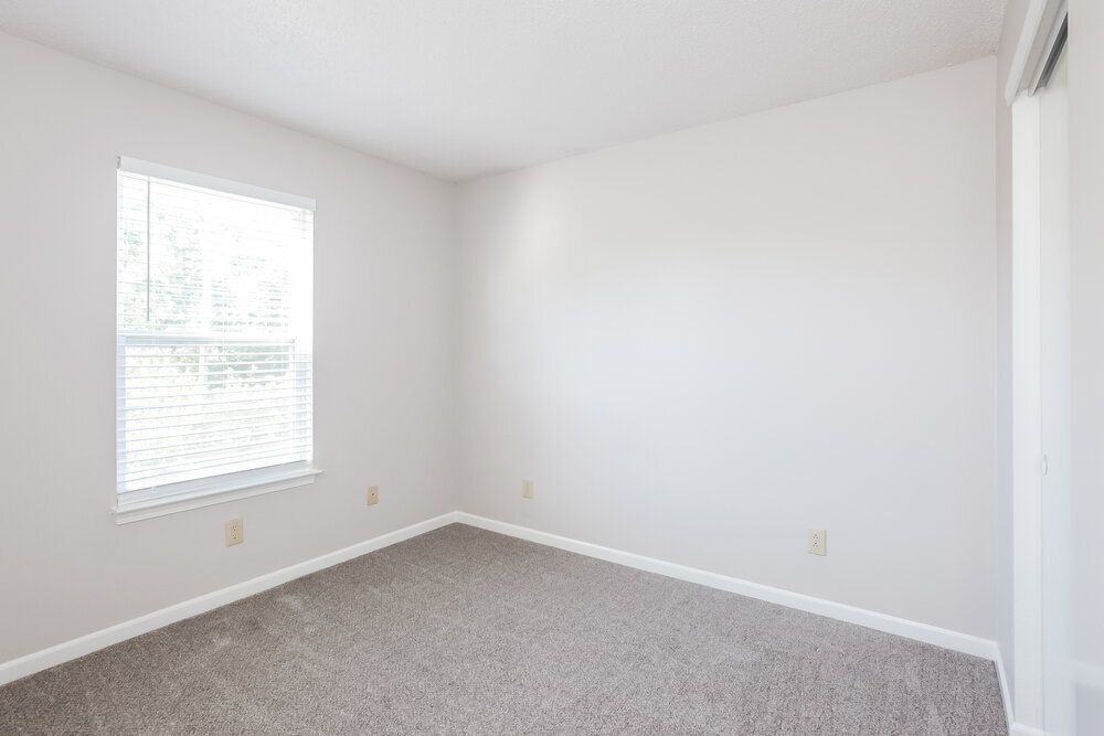 Building Photo - 10711 Glenayr Dr