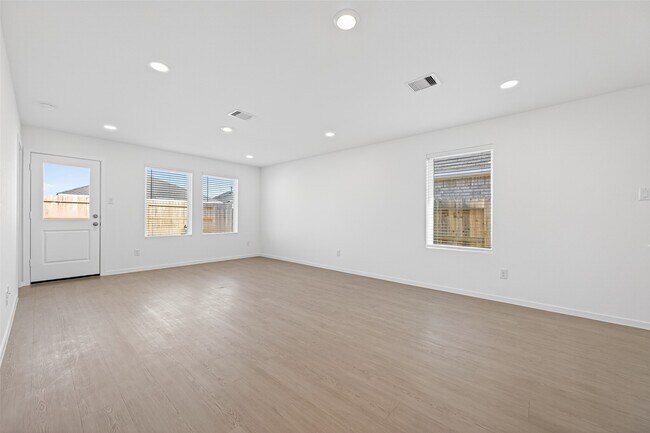 Building Photo - 26738 Cascade Sunrise St