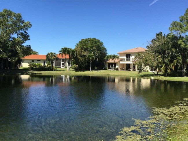 Building Photo - 1645 Spoonbill Ln