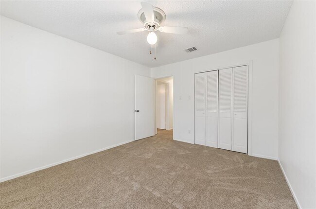 Building Photo - 14341 Misty Meadow Ln