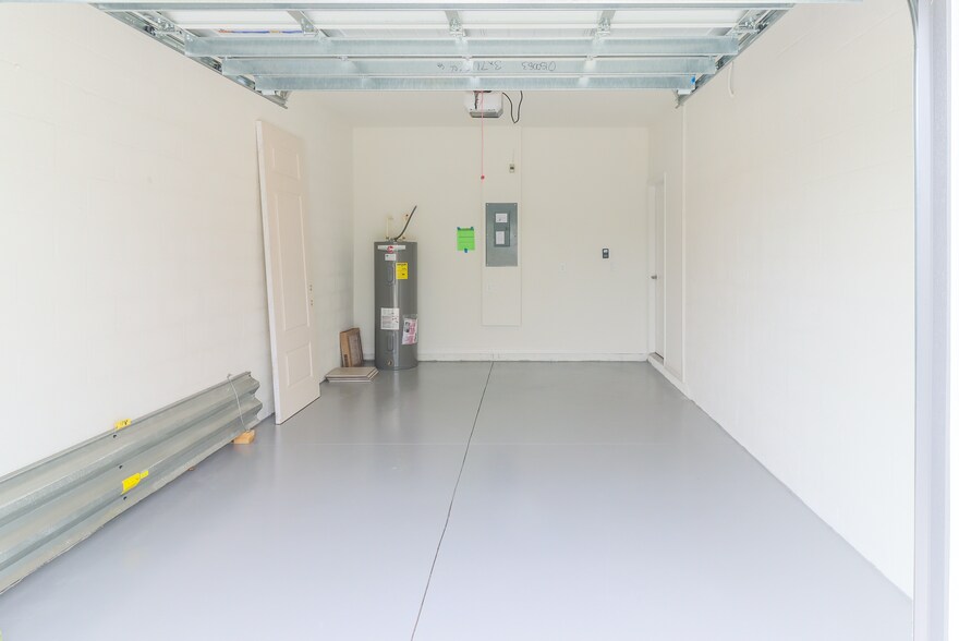 Building Photo - 11699 Bluestone Ct