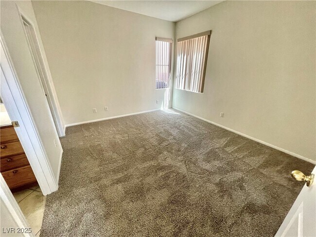 Building Photo - 8233 Strawberry Spring St