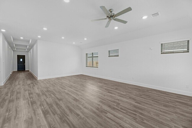 Building Photo - 817 Bahia Bay