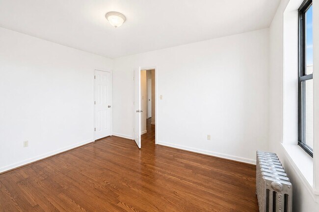 Floorplan - 165 Pinehurst Avenue