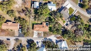 Building Photo - 107 Oak Crest