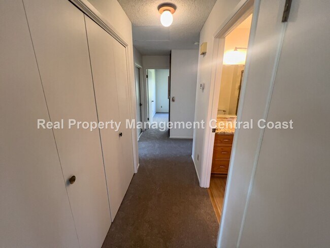 Building Photo - AVAILABLE NOW - Nice Home Near Laguna Lake...