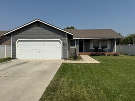 Building Photo - 308 Villa Real Dr