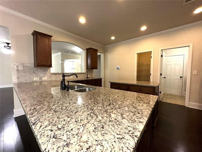 Building Photo - 1365 Delo Ln