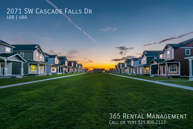 Building Photo - 2071 SW Cascade Falls Dr