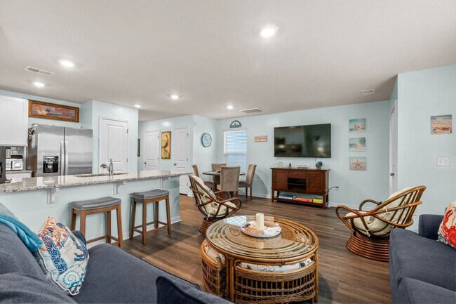 Building Photo - 332 Bayou Loop
