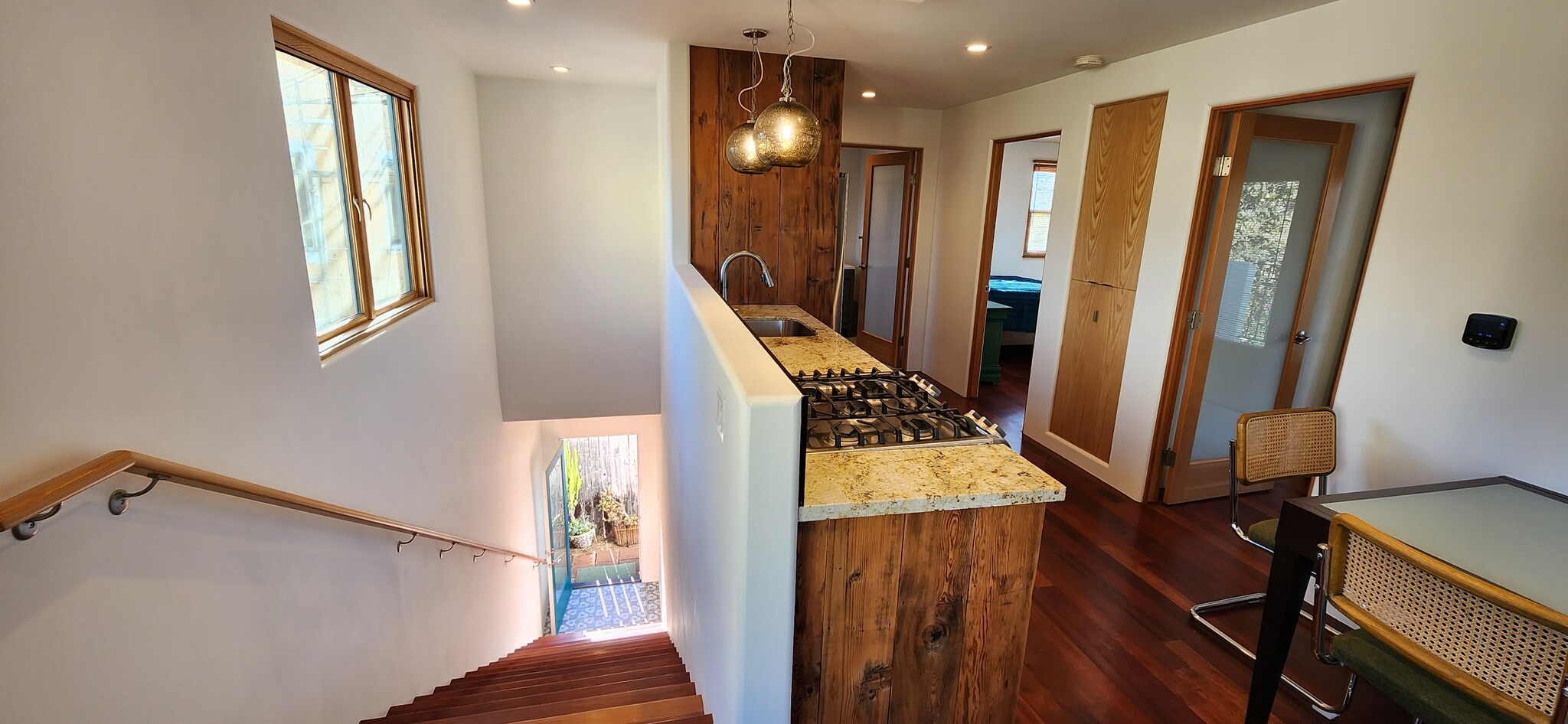 Entry stairs/Kitchen - 3907 Prospect Ave