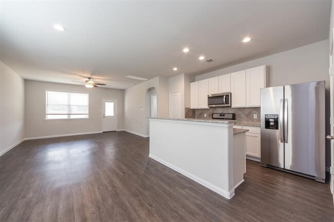 Building Photo - 2922 Orchid Ranch Dr