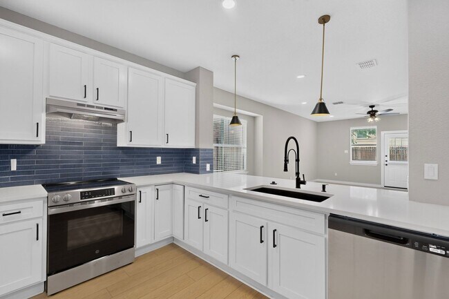 Building Photo - 14525 Eaglemont Dr