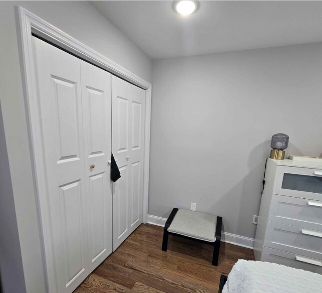 Building Photo - 117 Winslow Pl