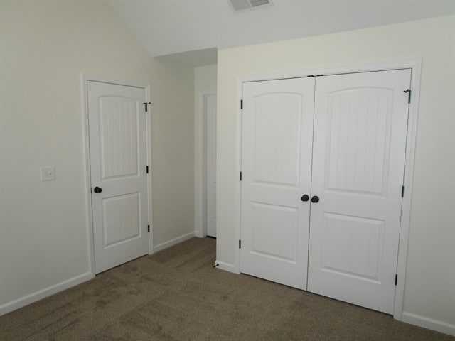 Building Photo - 2572 Corey Park Dr