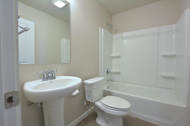 Building Photo - 7513 28th St