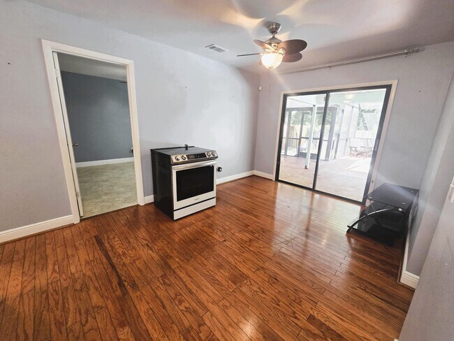 Building Photo - 14611 SW Sonora Terrace