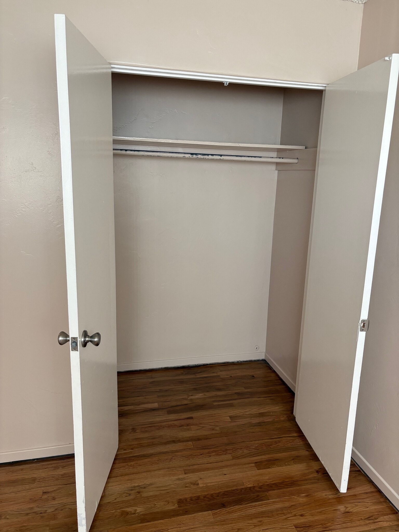 Bedroom 2 Closet - 5141 Dailey Ct