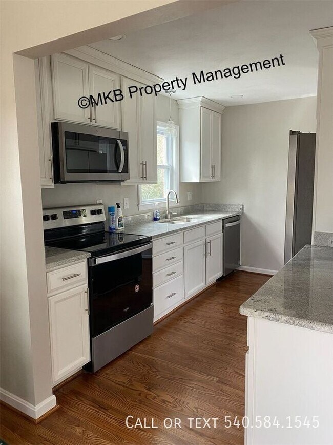 Building Photo - 3481 Richards Blvd