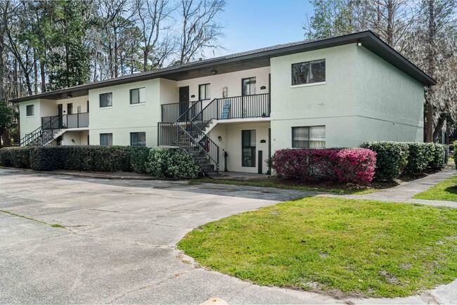 Building Photo - Move-In Ready 2 BR/ 2BA Condo on Southside...