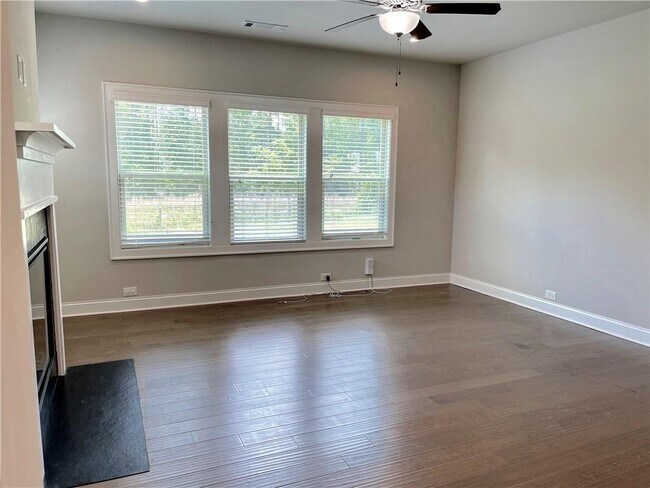 Building Photo - 3685 Morgan Rd