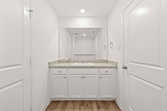 Building Photo - 109 Desert Hare Dr