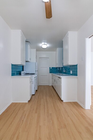 Building Photo - 729 Gayley Ave