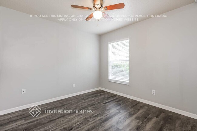 Building Photo - 4715 Rockingchair Dr