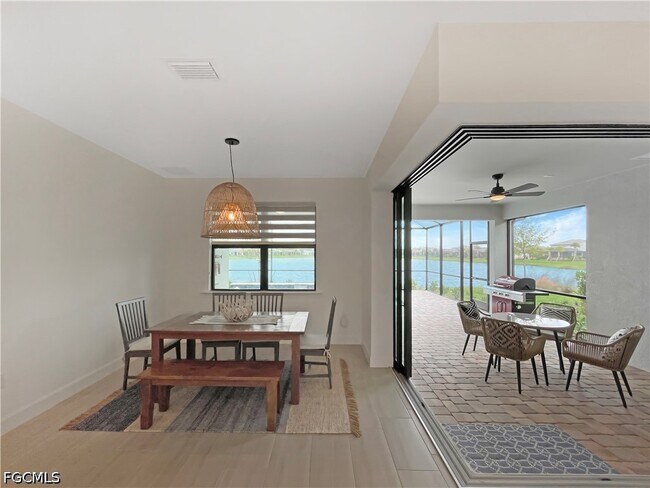 Building Photo - 2057 Yellowfin Cir