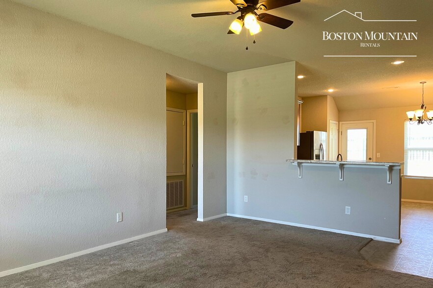 Building Photo - 1380 Brigade Blvd