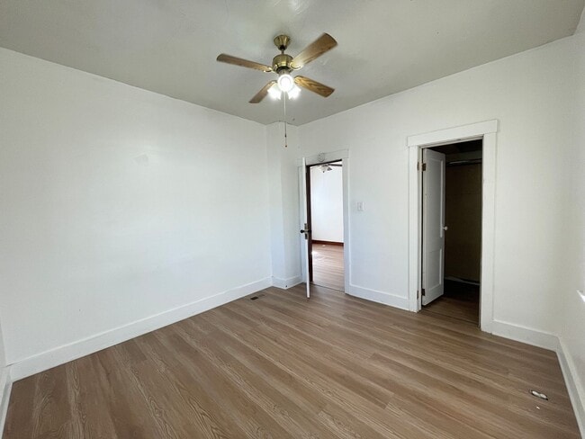 Building Photo - Updated 2-Bed, 1-Bath House
