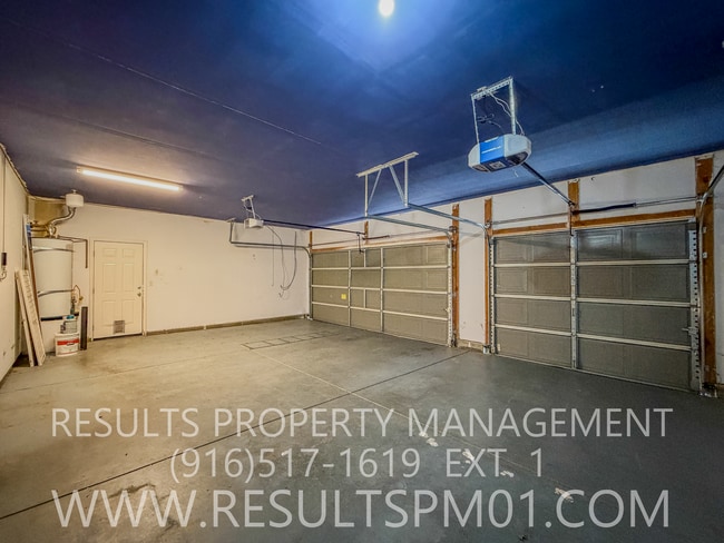 Building Photo - Single Story in West Roseville