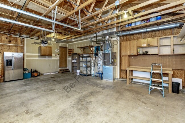 Building Photo - Spacious 3 Bedroom Puyallup Home